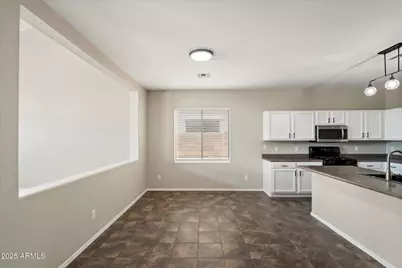 421 E Harold Drive, San Tan Valley, AZ 85140 - Photo 10