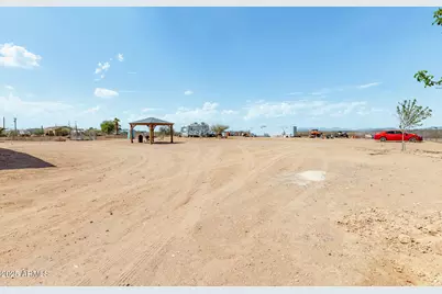 36634 W Buchanan Avenue, Tonopah, AZ 85354 - Photo 30