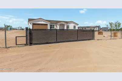 36634 W Buchanan Avenue, Tonopah, AZ 85354 - Photo 4