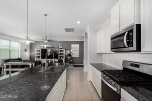 267 W Chaska Trail, San Tan Valley, AZ 85140 - Photo 6