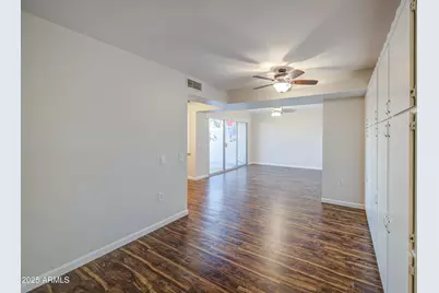 10523 W Highwood Lane, Sun City, AZ 85373 - Photo 14