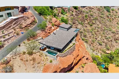 4925 E Red Rock Drive, Phoenix, AZ 85018 - Photo 8