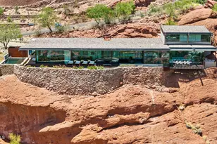 4925 E Red Rock Dr, Phoenix, AZ 85018 - Photo 1