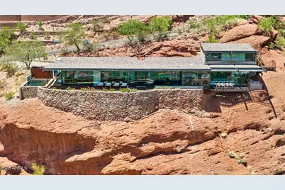 4925 E Red Rock Drive #43, Phoenix, AZ 85018 - Photo 1