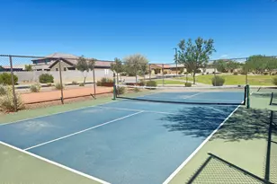 17593 W Daley Ln, Surprise, AZ 85387 - Photo 14