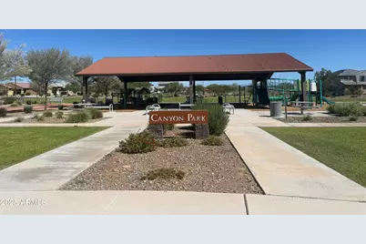 17593 W Daley Lane, Surprise, AZ 85387 - Photo 12