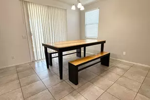 17593 W Daley Ln, Surprise, AZ 85387 - Photo 6