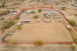 40342 N 253rd Ave, Morristown, AZ 85342 - Photo 2