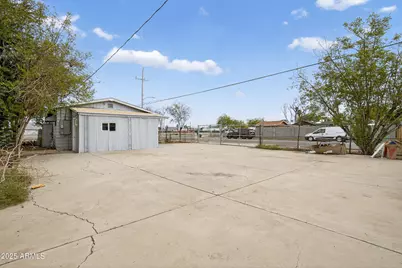 1410 S 24th Avenue #A, Phoenix, AZ 85009 - Photo 8