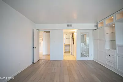 7850 E Camelback Road #406, Scottsdale, AZ 85251 - Photo 26