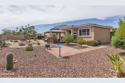 30017 W Avalon Drive, Buckeye, AZ 85396 - Photo 8