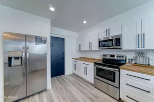 7944 E Vista Dr, Scottsdale, AZ 85250 - Photo 8