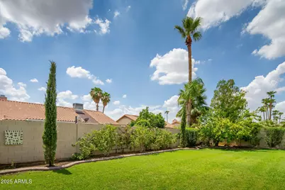 4335 E Betty Elyse Lane, Phoenix, AZ 85032 - Photo 32