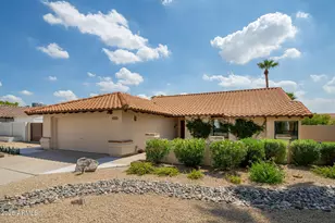 4335 E Betty Elyse Ln, Phoenix, AZ 85032 - Photo 4