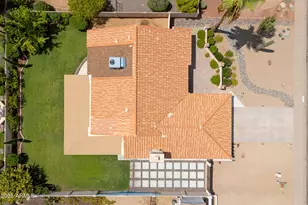 4335 E Betty Elyse Ln, Phoenix, AZ 85032 - Photo 2