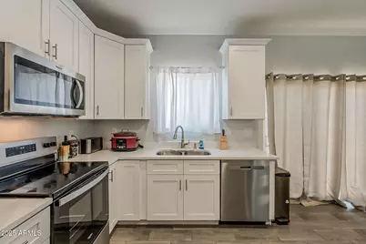 3345 W Santan Vista Drive, Eloy, AZ 85131 - Photo 2