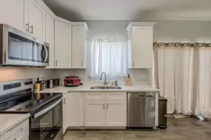 3345 W Santan Vista Dr, Eloy, AZ 85131 - Photo 2
