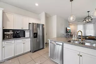 3030 N 38th St, Phoenix, AZ 85018 - Photo 10