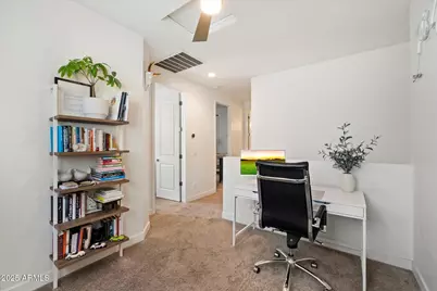 3030 N 38th Street #110, Phoenix, AZ 85018 - Photo 12