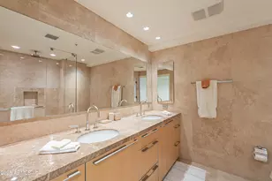 7167 E Rancho Vista Dr, Scottsdale, AZ 85251 - Photo 28