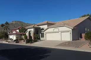 1824 E Briarwood Terrace, Phoenix, AZ 85048 - Photo 2