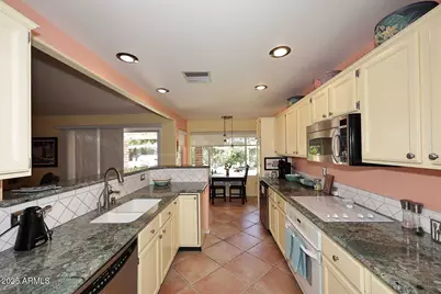 359 W Brisa Drive, Gilbert, AZ 85233 - Photo 14