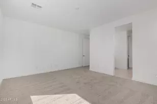 15791 W Desert Hollow Dr, Surprise, AZ 85387 - Photo 12