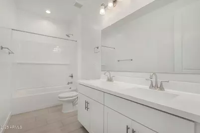 15791 W Desert Hollow Drive, Surprise, AZ 85387 - Photo 20