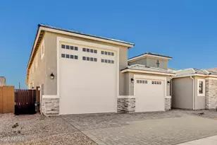 15791 W Desert Hollow Dr, Surprise, AZ 85387 - Photo 32