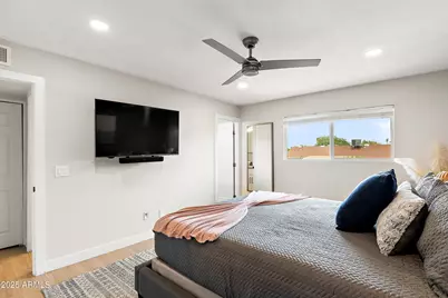 8602 E Mitchell Drive, Scottsdale, AZ 85251 - Photo 14