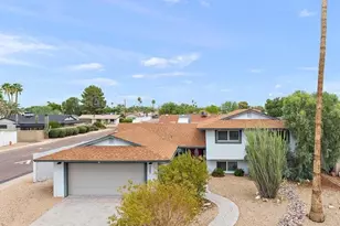8602 E Mitchell Dr, Scottsdale, AZ 85251 - Photo 1