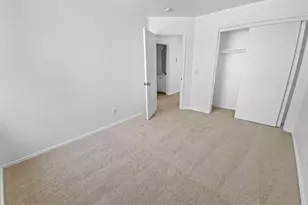 10933 W Vista Ave, Glendale, AZ 85307 - Photo 18