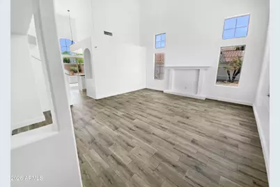 10933 W Vista Avenue, Glendale, AZ 85307 - Photo 8