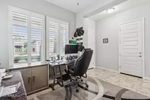 25244 N 69th Ave, Peoria, AZ 85383 - Photo 10