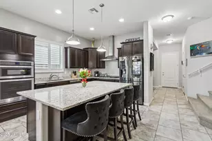 25244 N 69th Ave, Peoria, AZ 85383 - Photo 12