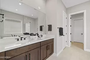 24088 S 218th Pl, Queen Creek, AZ 85142 - Photo 14