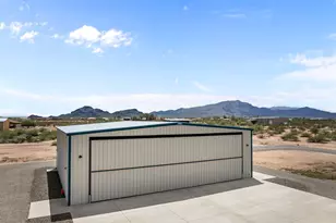 50839 W Iver Rd, Aguila, AZ 85320 - Photo 44