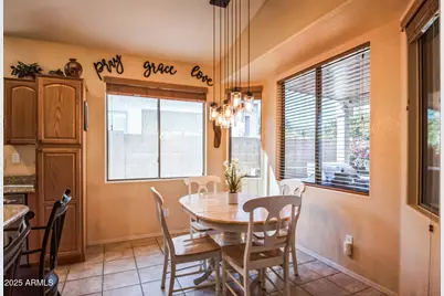 18064 W Buena Vista Drive, Surprise, AZ 85374 - Photo 10