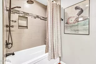 1124 E Driftwood Dr, Tempe, AZ 85283 - Photo 30