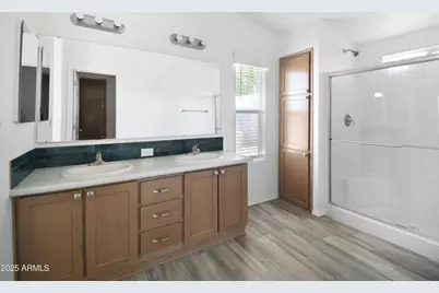 8601 N 71st Avenue #100, Glendale, AZ 85301 - Photo 10