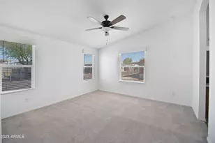 8601 N 71st Ave, Glendale, AZ 85301 - Photo 8