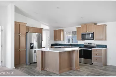 8601 N 71st Avenue #100, Glendale, AZ 85301 - Photo 2