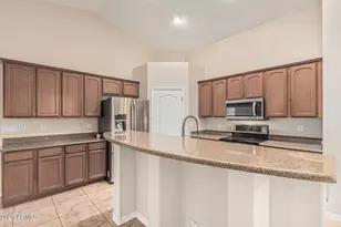 25667 W Primrose Ln, Buckeye, AZ 85326 - Photo 10