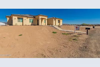 4717 S 180th Drive, Goodyear, AZ 85338 - Photo 4