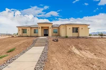 4717 S 180th Drive, Goodyear, AZ 85338 - Photo 8