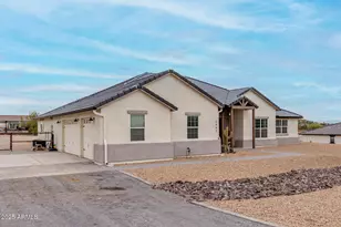 2062 W Moon Dust Trl, Queen Creek, AZ 85144 - Photo 6