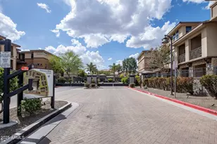 17850 N 68th St, Phoenix, AZ 85054 - Photo 20