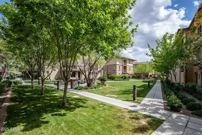 17850 N 68th Street #2129, Phoenix, AZ 85054 - Photo 10