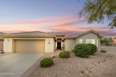 127 S Hancock Trail, Casa Grande, AZ 85194 - Photo 2