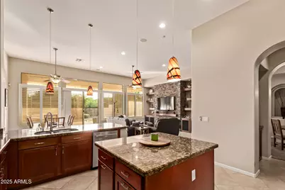 1809 W Calle Marita Drive, Phoenix, AZ 85085 - Photo 6